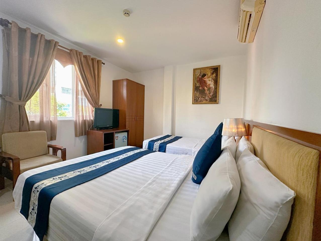 Ruby Star Hotel- Near Ben Thanh Market Bandar Ho Chi Minh Luaran gambar